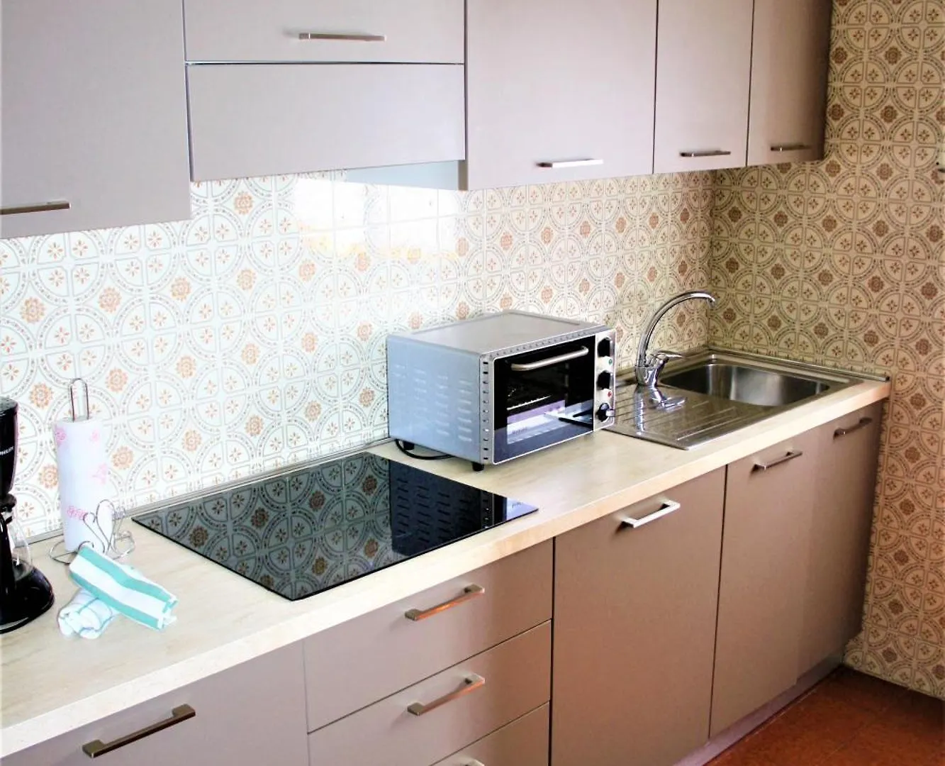 מאלצ'סינה Ferienwohnung Cesare By Facchinelli - Lux דירה